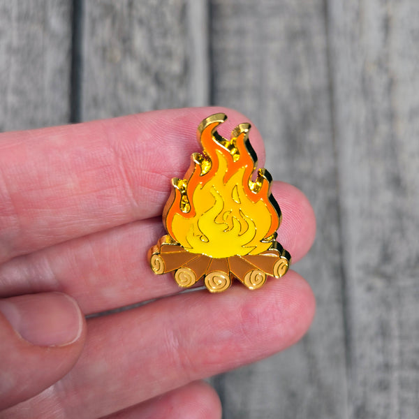 Campfire Enamel Pin - Camping Flame with Logs Decorative Badge - 30mm