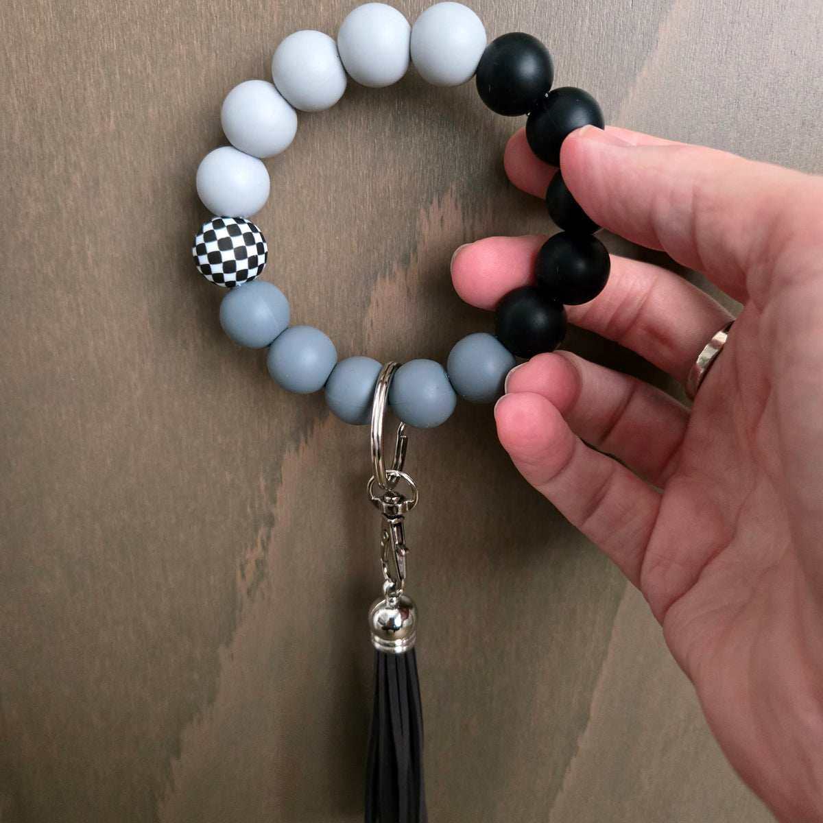Wristlet Keychain - Beaded Silicone Key Fob Bracelet - Hands Free Keyring - Black Gray Checker with Gray Faux Leather Tassel - Cute Gift